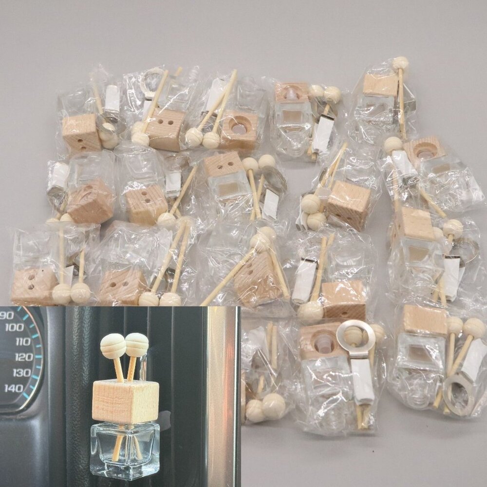 LOT OF 20 Glass Bottle Car Air Freshener Aromatherapy Oil Diffuser Air Vent Clip
